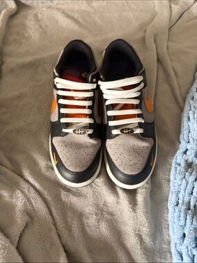 Nike Men's Low-Top Sneakers in Gray, Black & Orange